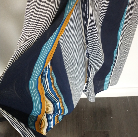 57" Stripped Maxi Dress with Side Slit - Picture 8 of 10